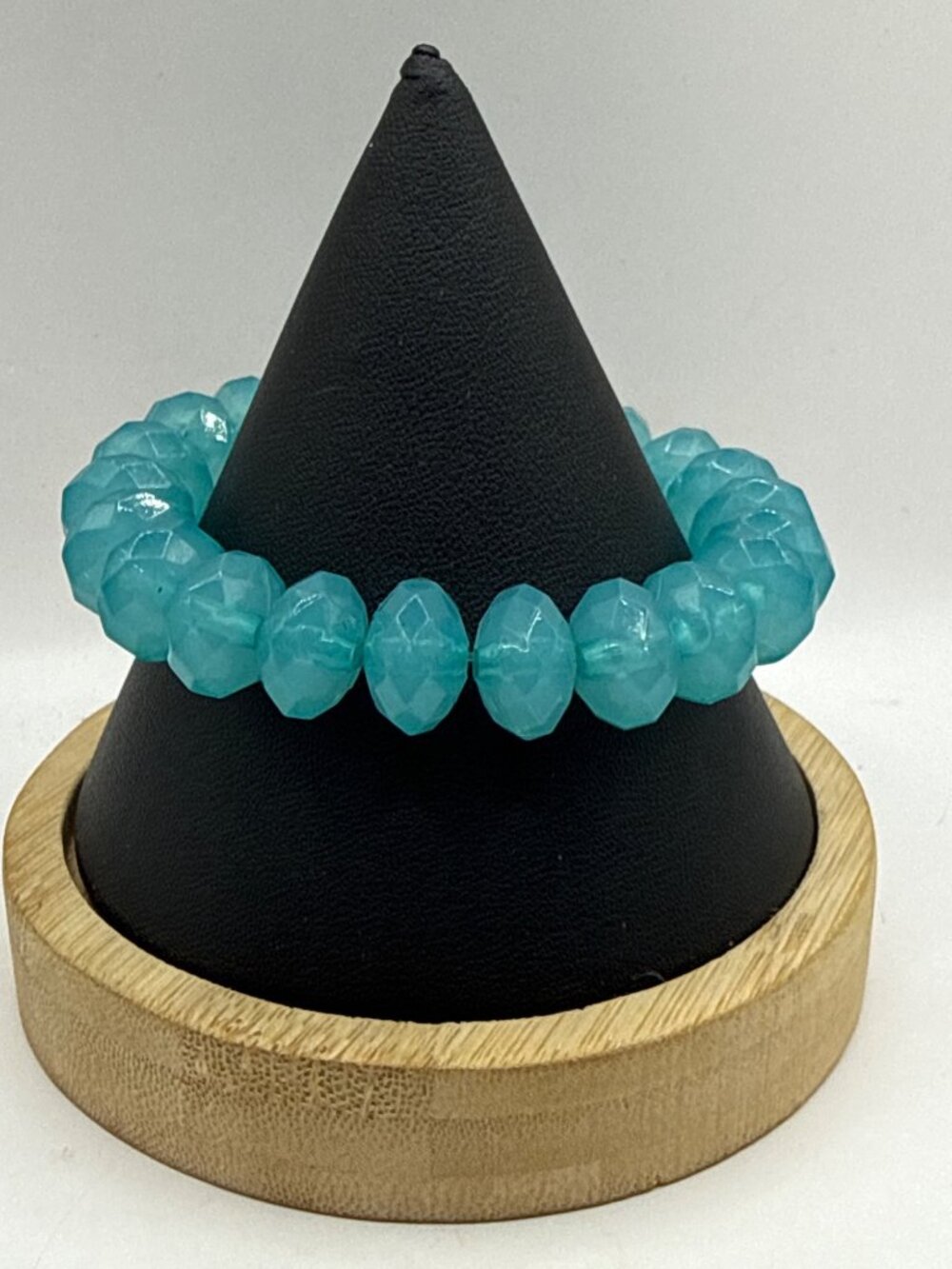 Aqua Blue Acrylic Faceted Beaded Bracelet Star Cut Rondelle Coastal Mermaid